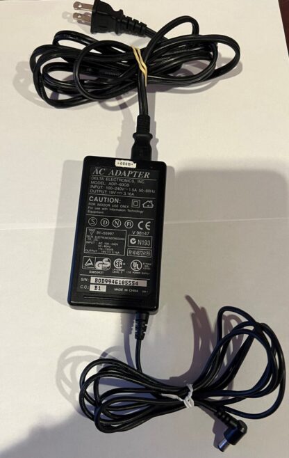 Delta ADP-60CB AC DC Power Supply Adapter Charger Output 19V / 3.16A