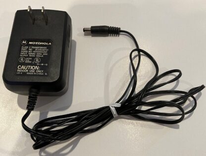 Motorola 2504548T01 481609OO3NT Class 2 Adapter 120VAC 60Hz 20W 16VDC 900mA