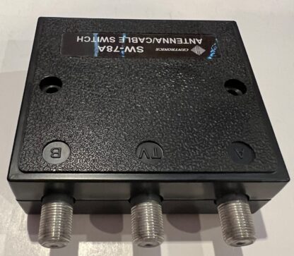 Centronics SW-78A  Antenna / Cable TV Switch Splitter - Image 4