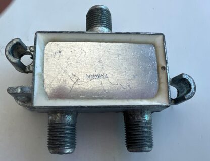 LOT OF 2 Holland HDCS-9  5-2050MHz  Diecast Sat Cable TV  Splitter - Image 2