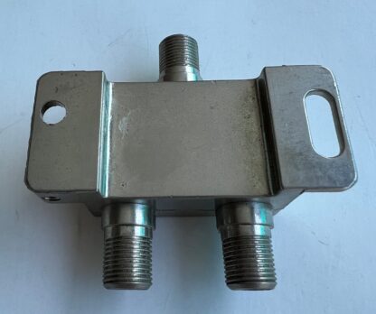 LOT OF 2  NAS 211311   5-2400MHz SS02-02  2-Way  Sat Cable TV  Splitter - Image 2