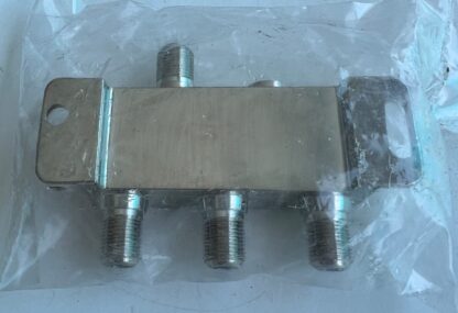 NEW NAS 212237  40-2050MHz  20dB  T02-220  2-Way  Satellite Cable TV  Splitter - Image 2
