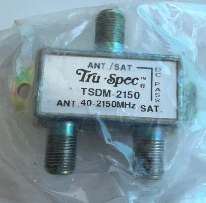 New Lot Of 2 NEW  Tru-Spec  TSDM-2150   40-2150MHz  Splitter