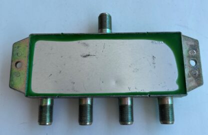 Tru-Spec HFS-4P/2150  900–2150MHz  Splitter All Posts Power Passing - Image 2