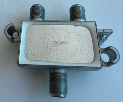 LOT OF 2  Holland HDCS-24  5-2050MHz  Diecast Sat Cable TV  Splitter - Image 2