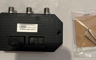 NAS 225103 Antenna / Cable TV Switch Splitter NEW