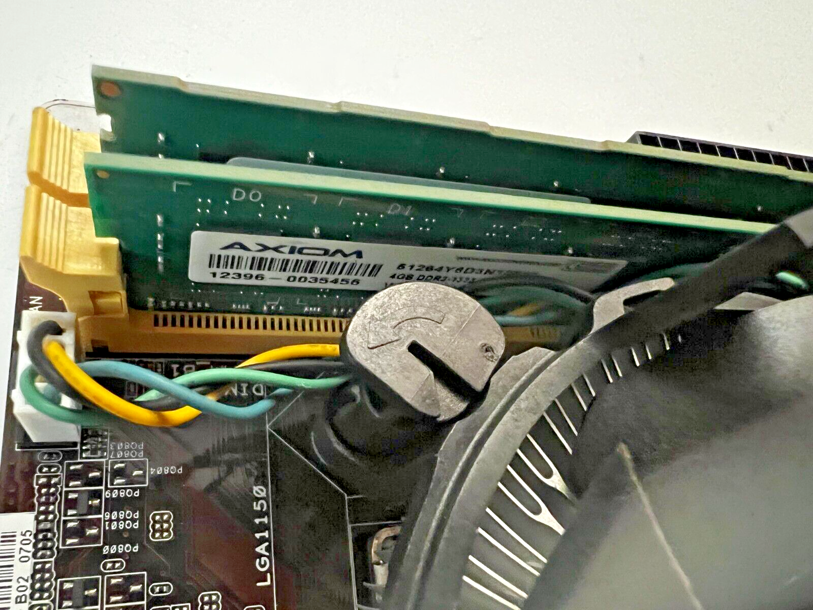 Asus H81M-C/CSM MoBo + Intel i3-4150 3.5GHz CPU + HeatSink + 8GB RAM + PowBut - Image 11