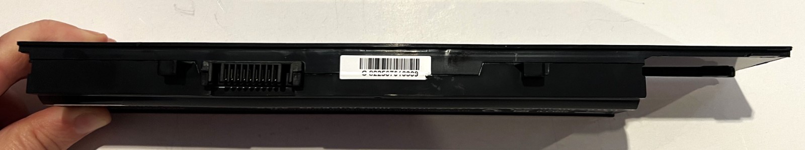 Rechargeable Li-ion Battery V3500 for Dell Vostro 3400 3500 3700, 58Wh/5200mAh - Image 5