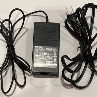 Genuine TOSHIBA PA2450U Adapter Power Cord Battery Charger 240V 60Hz 15V Japan