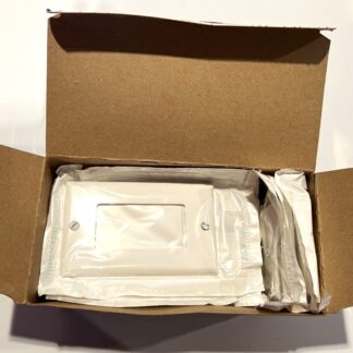 LOT OF 20 Leviton 1G Standard Thermoplastic Wall Plate Cover 80401-NW  USA